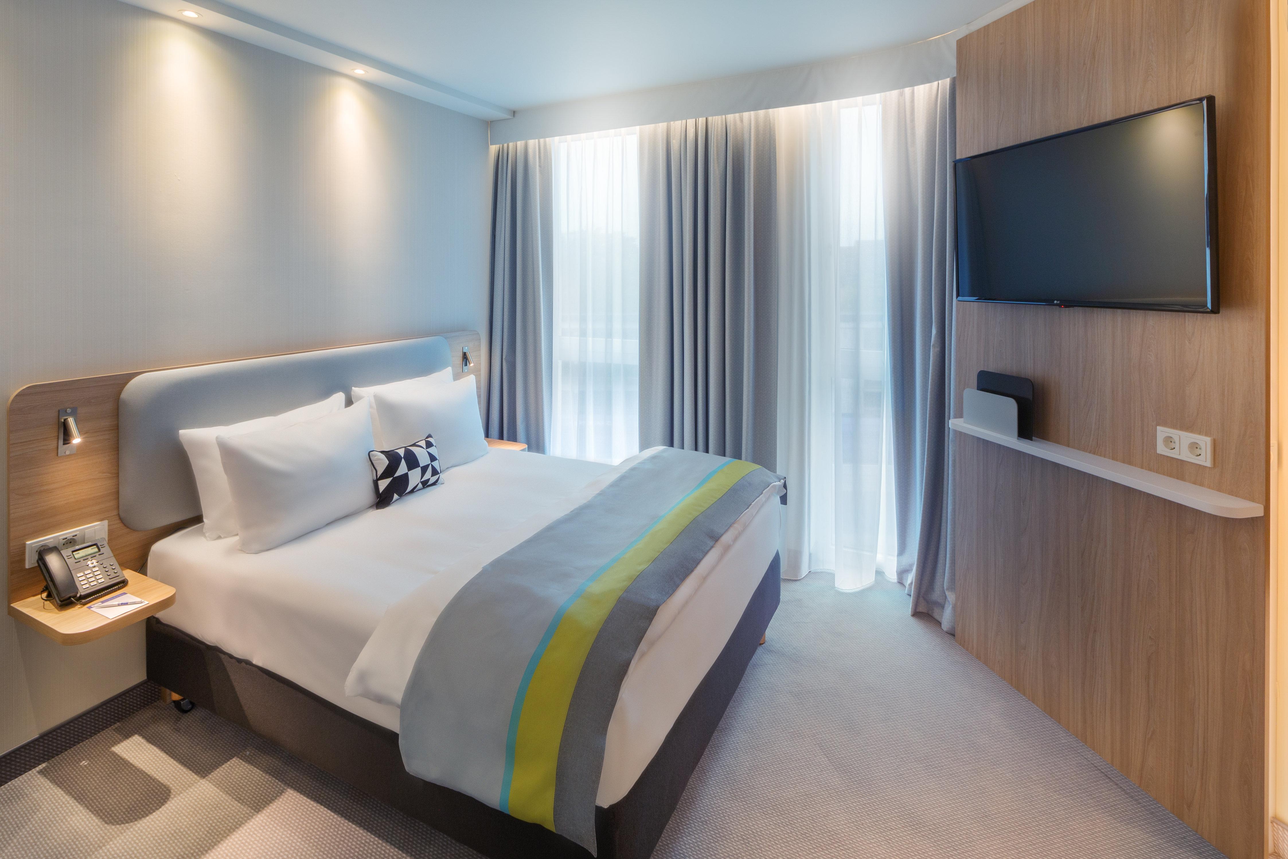 Holiday Inn Express - Erlangen By Ihg Exterior foto