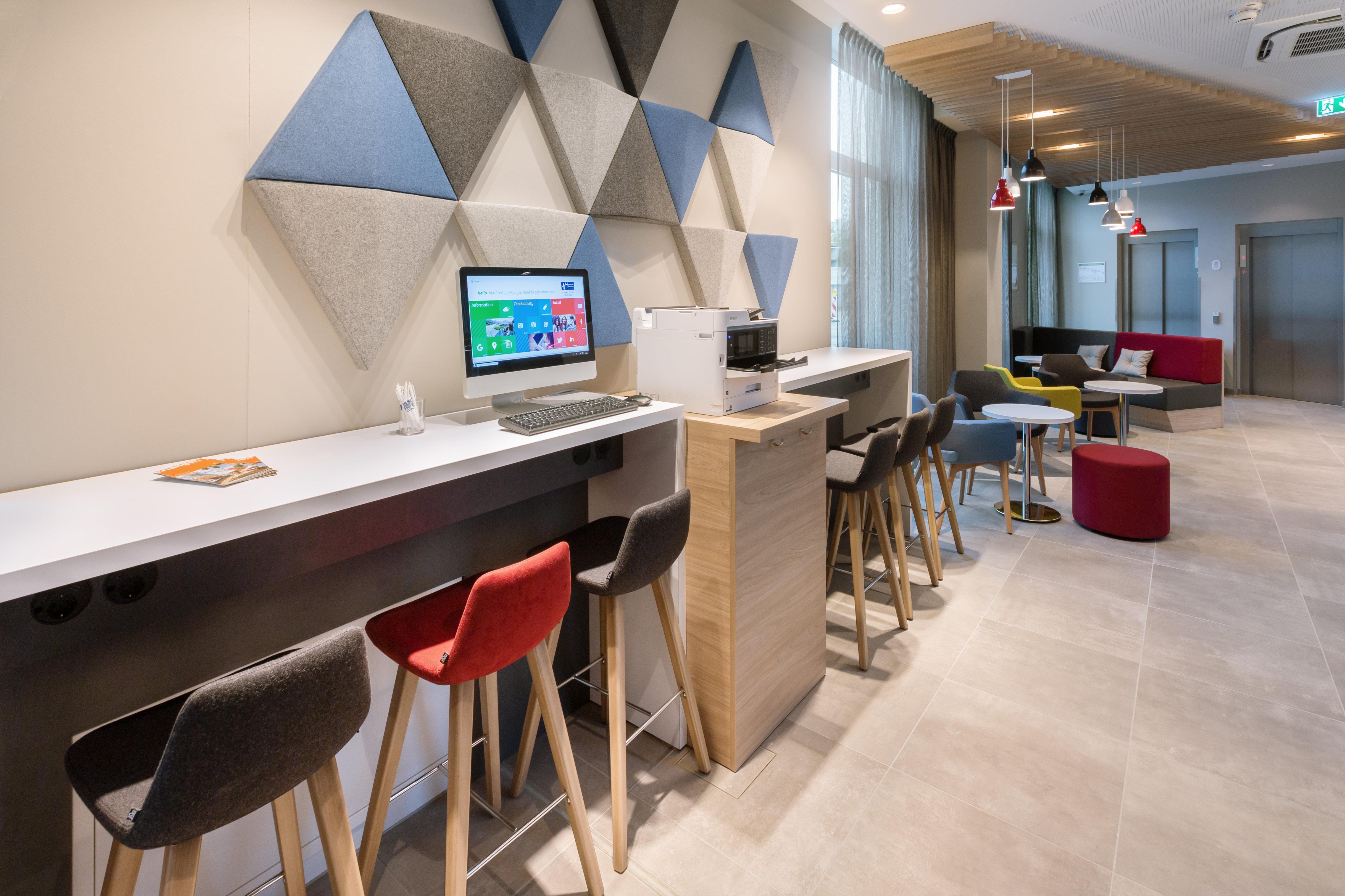 Holiday Inn Express - Erlangen By Ihg Exterior foto